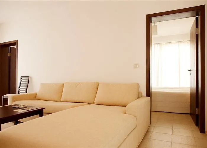 アパートホテル 